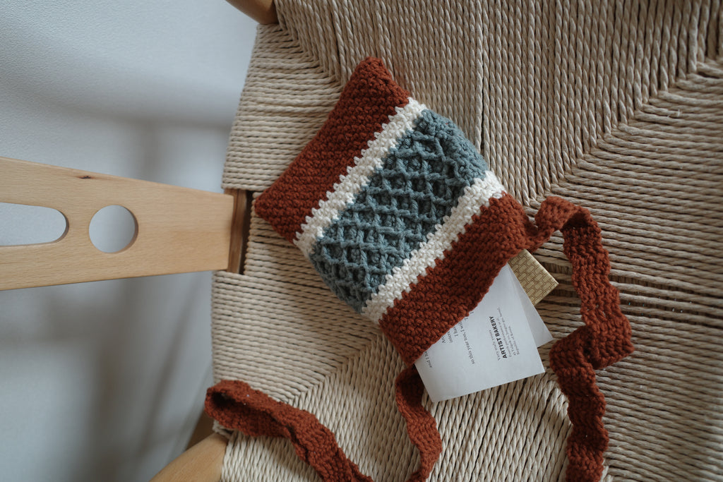 No.004 - Window Shoulder Bag
Crochet Pattern (PDF)