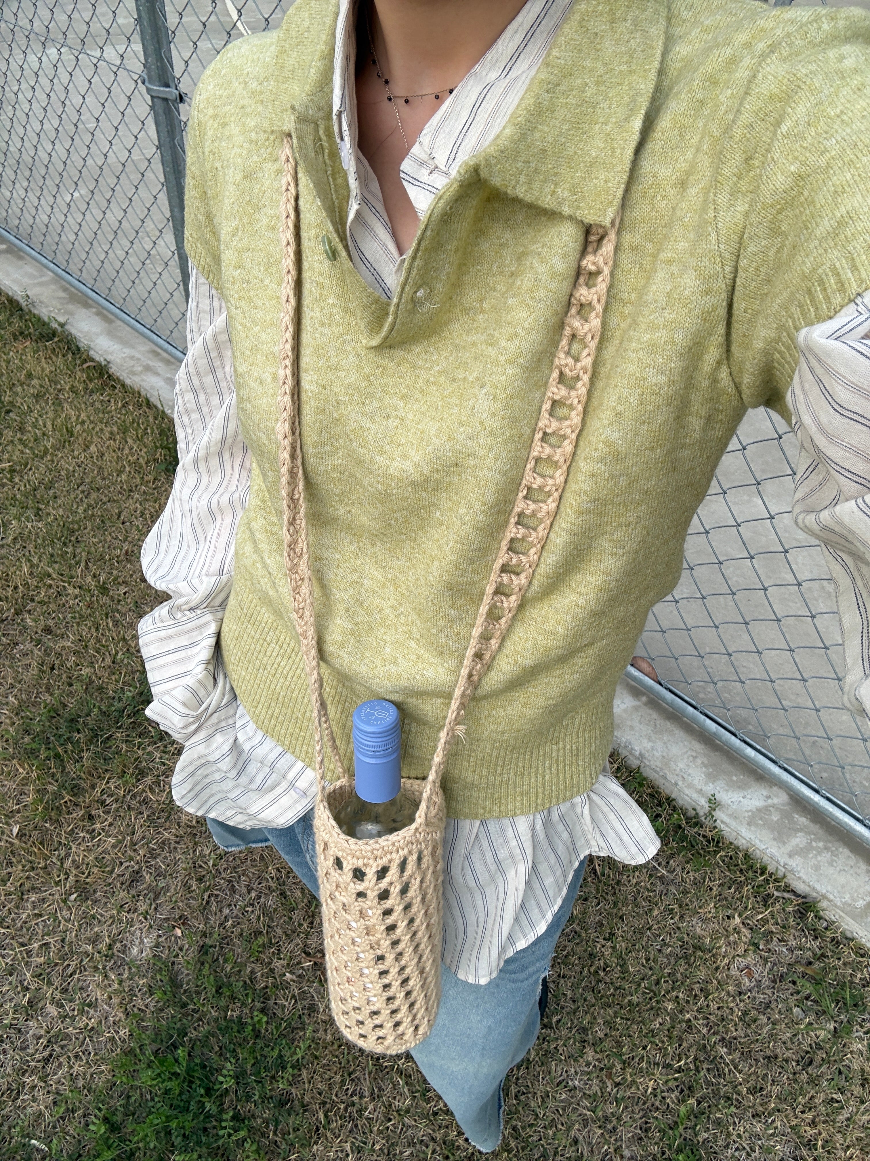 No.005 - Bottle Bag
Crochet Pattern (PDF)