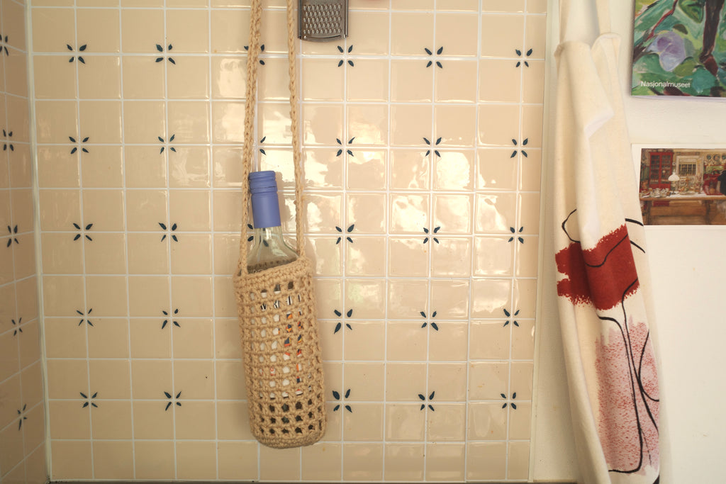 No.005 - Bottle Bag
Crochet Pattern (PDF)