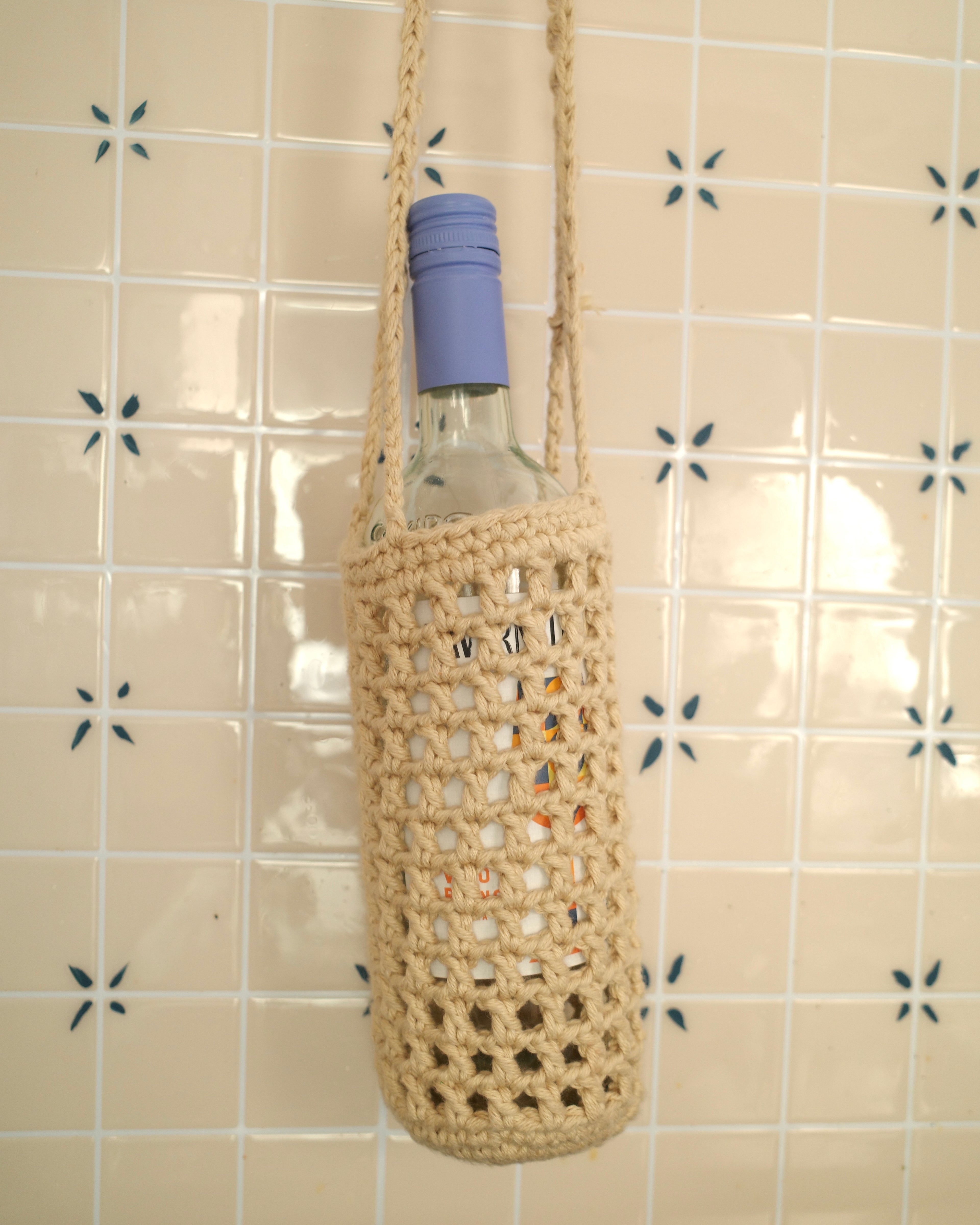 No.005 - Bottle Bag
Crochet Pattern (PDF)