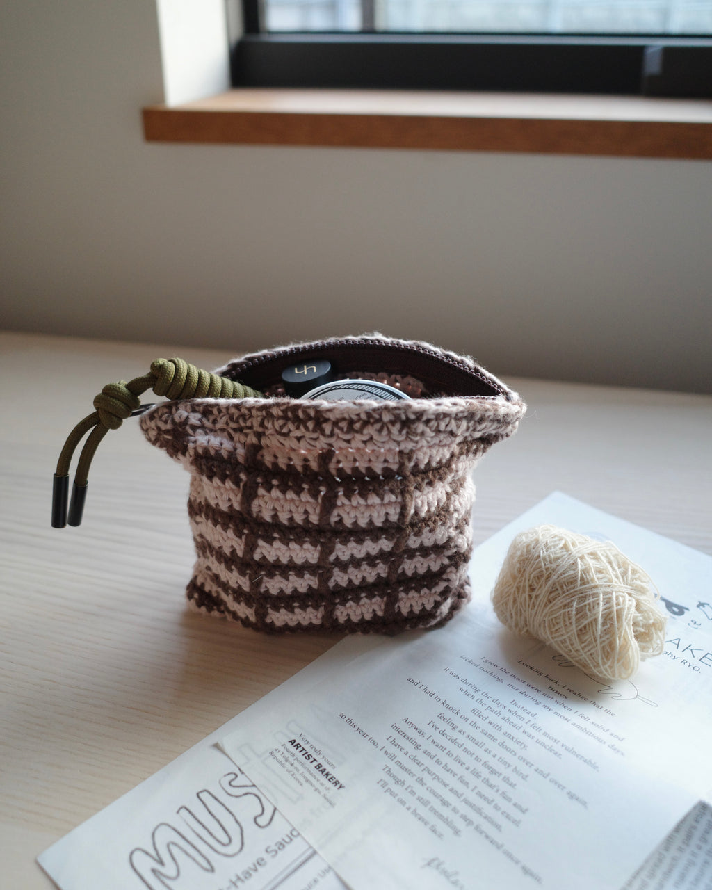 No.001 - Window Pouch
Crochet Pattern (PDF)