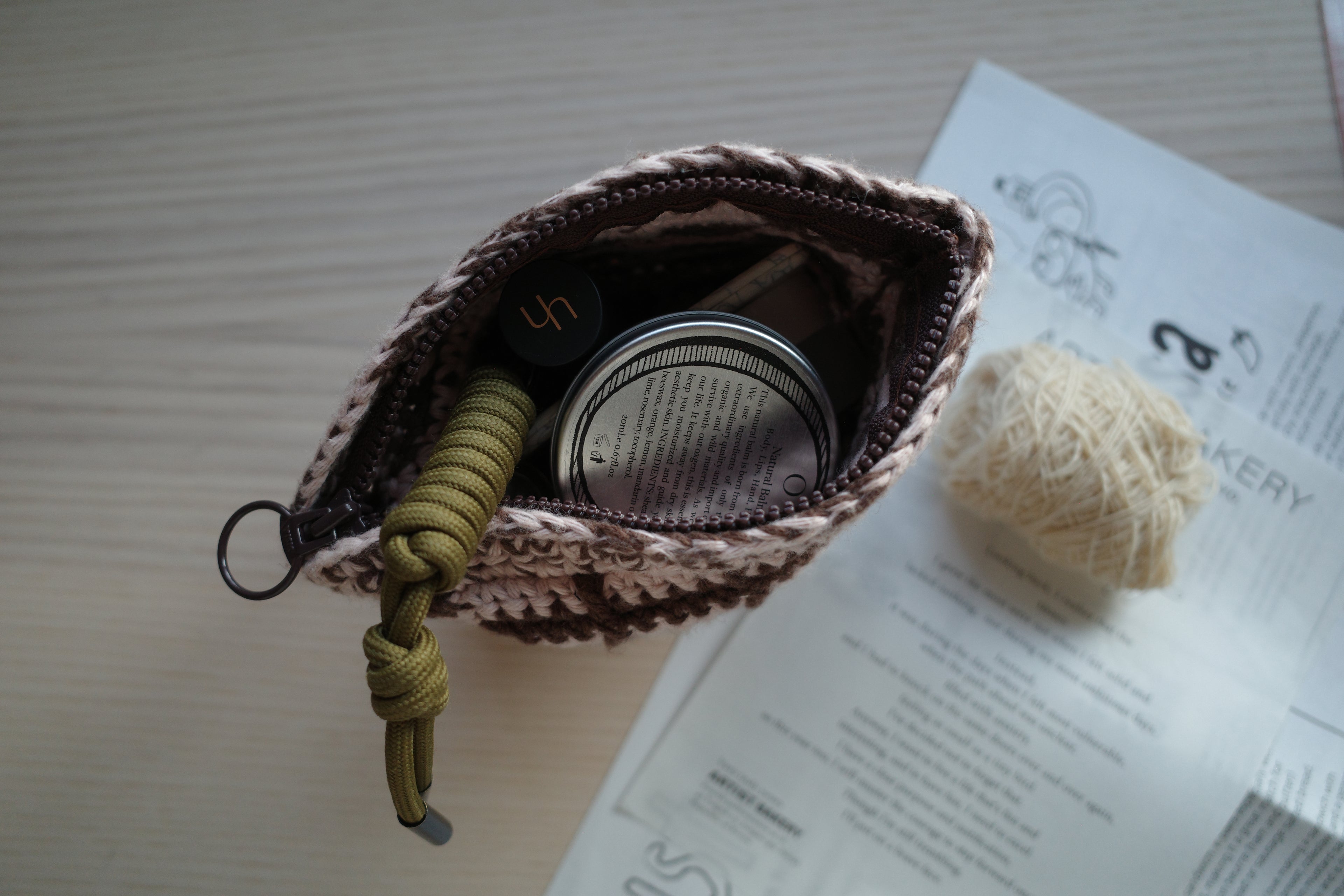 No.001 - Window Pouch
Crochet Pattern (PDF)