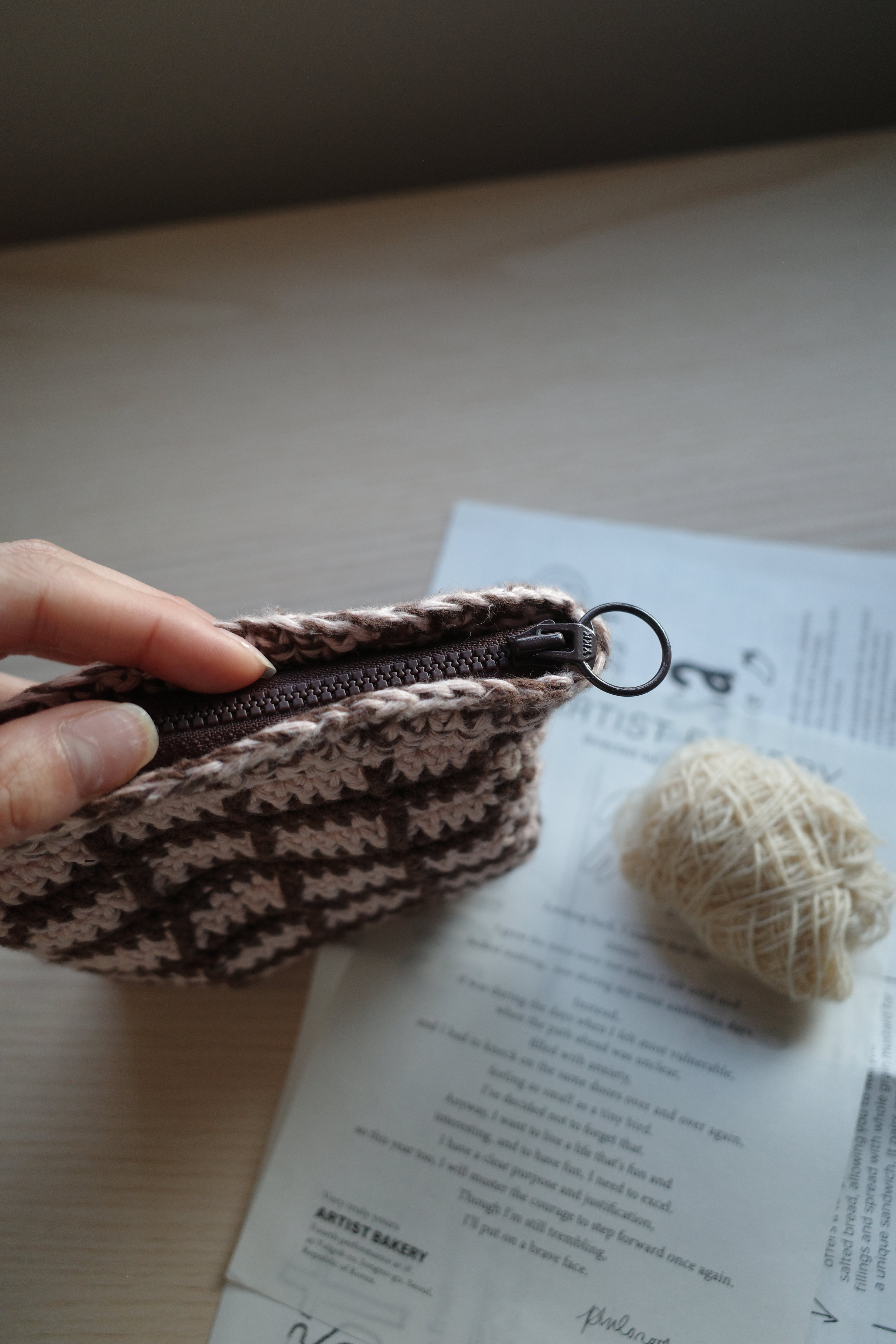 No.001 - Window Pouch
Crochet Pattern (PDF)